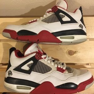 SOLD 🚫 Air Jordan Retro 4 Mars 2006